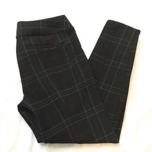 Loft Julie Skinny Fit Pants size 4P Dark Plaid